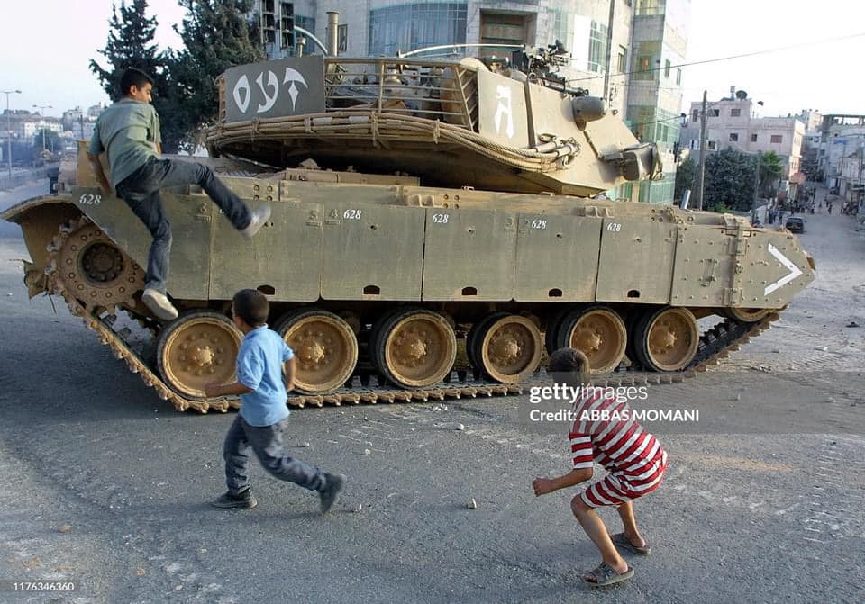 Picture for 'Amari Refugee Camp Camp - Palestine: : -مدخل مخيم الأمعري - 2002